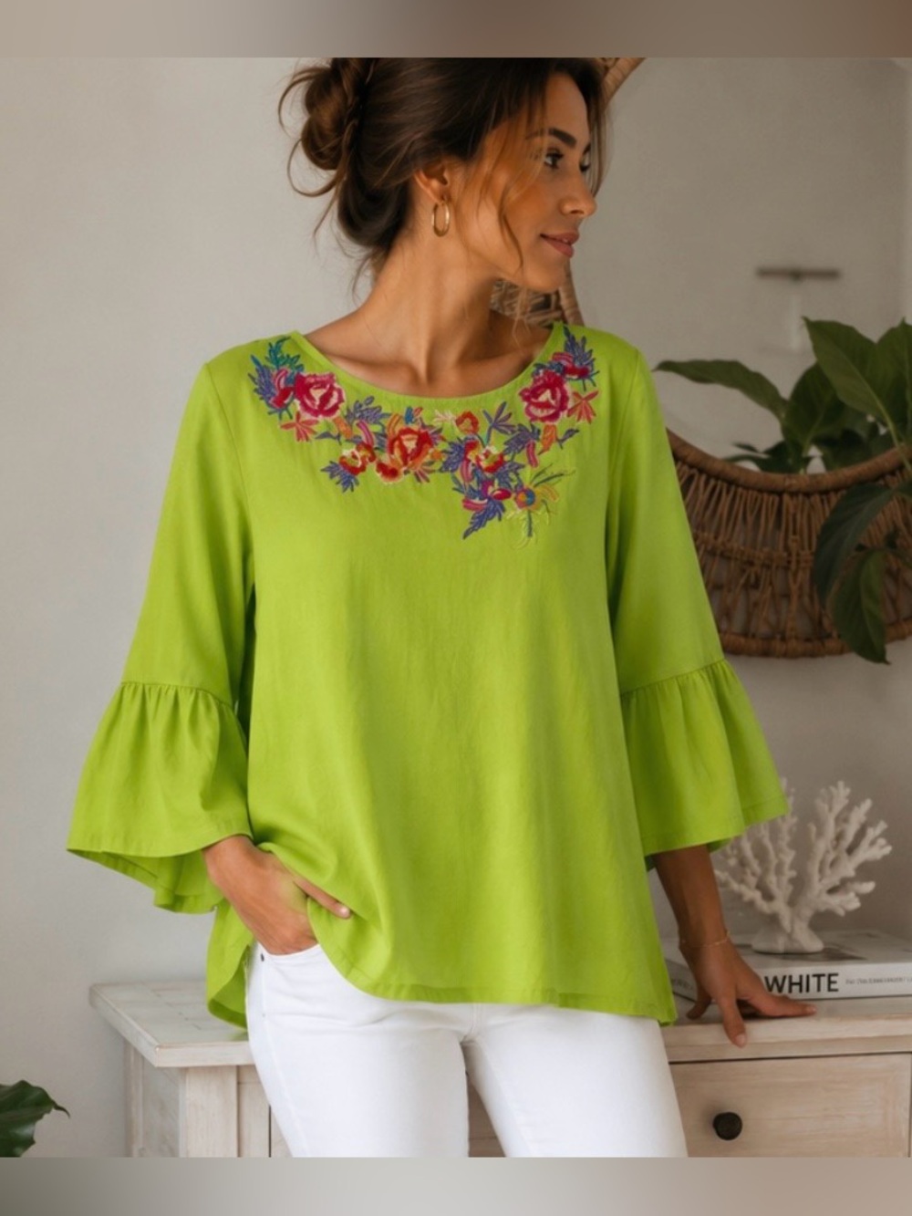 CALESSA Embroidered Lime Green Bell-Sleeve Women's Top Size:XL